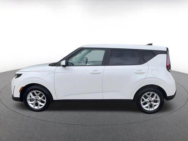used 2025 Kia Soul car, priced at $16,364