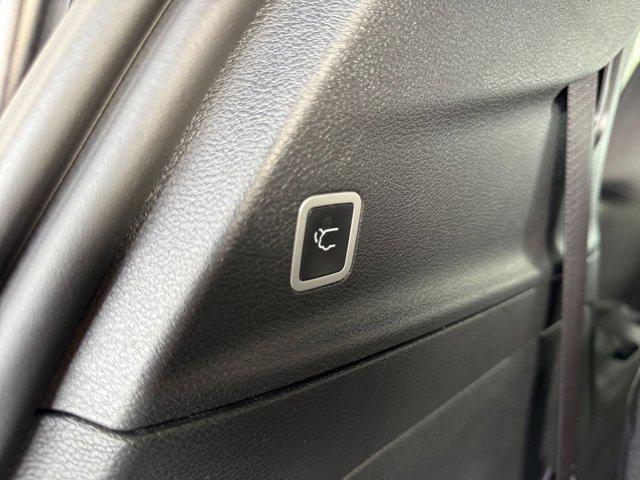 used 2025 Chrysler Pacifica car, priced at $33,289