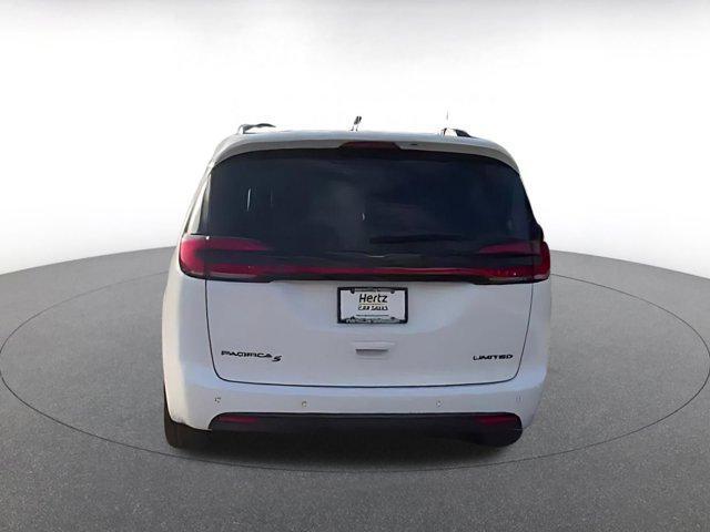 used 2025 Chrysler Pacifica car, priced at $33,289