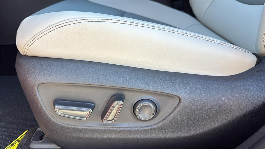 new 2025 Toyota RAV4 car, priced at $36,926