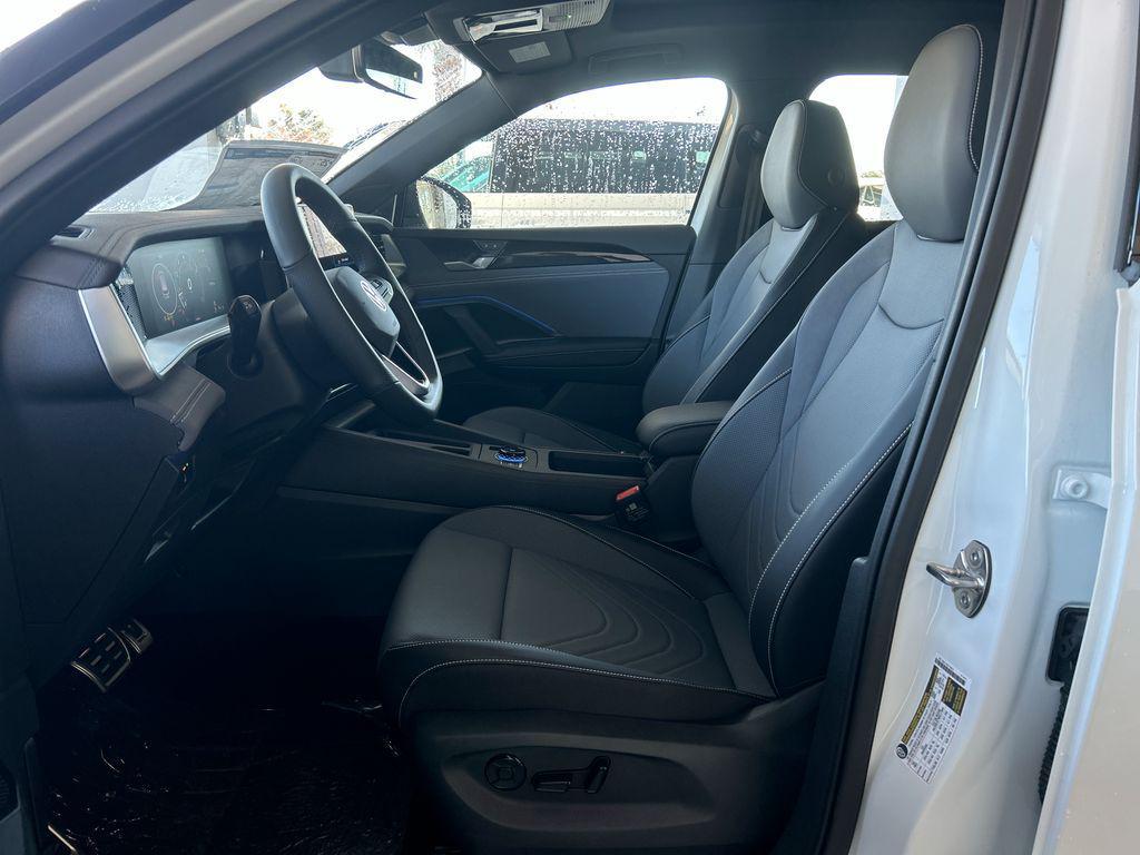 new 2026 Volkswagen Tiguan car, priced at $39,351