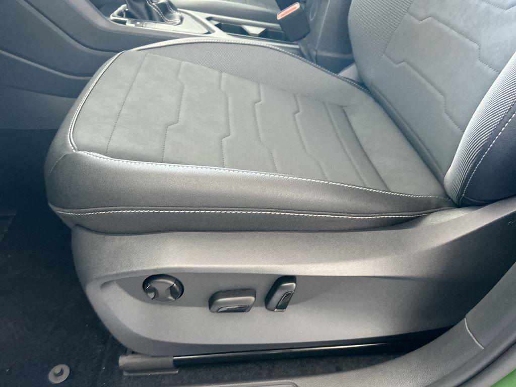 new 2026 Volkswagen Taos car, priced at $32,293