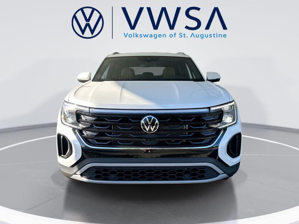 new 2026 Volkswagen Atlas Cross Sport car, priced at $38,549