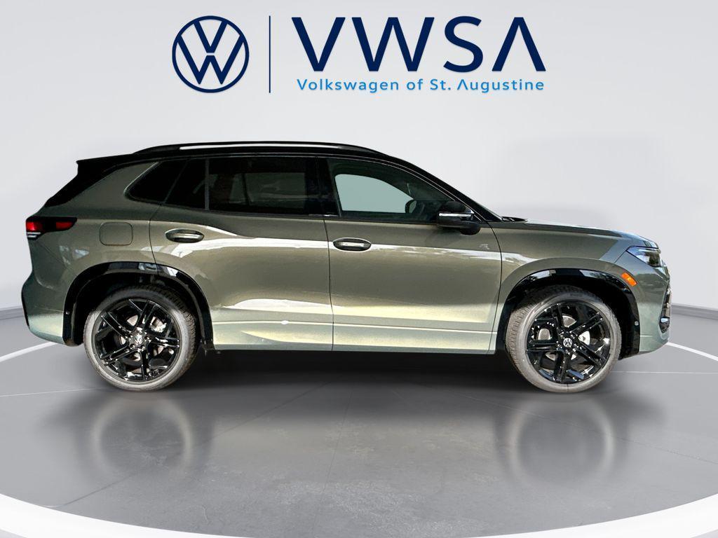new 2026 Volkswagen Tiguan car, priced at $39,862