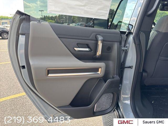 new 2025 GMC HUMMER EV Pickup car, priced at $101,760