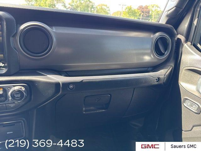 used 2021 Jeep Gladiator car, priced at $32,900