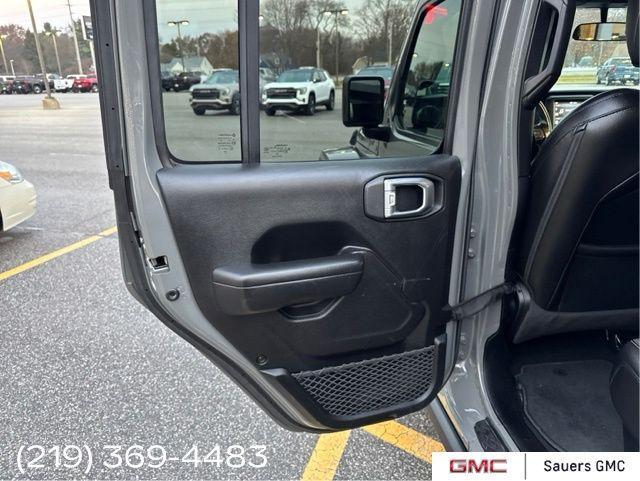 used 2021 Jeep Gladiator car, priced at $28,272