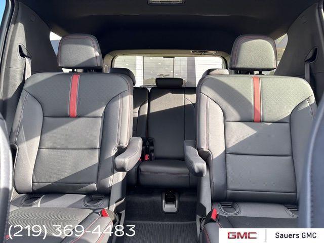 used 2024 Chevrolet Traverse car, priced at $50,436