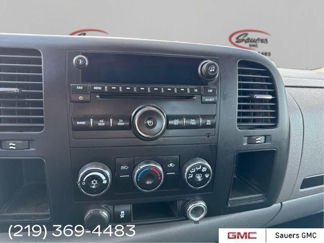 used 2014 GMC Sierra 2500 car, priced at $19,995