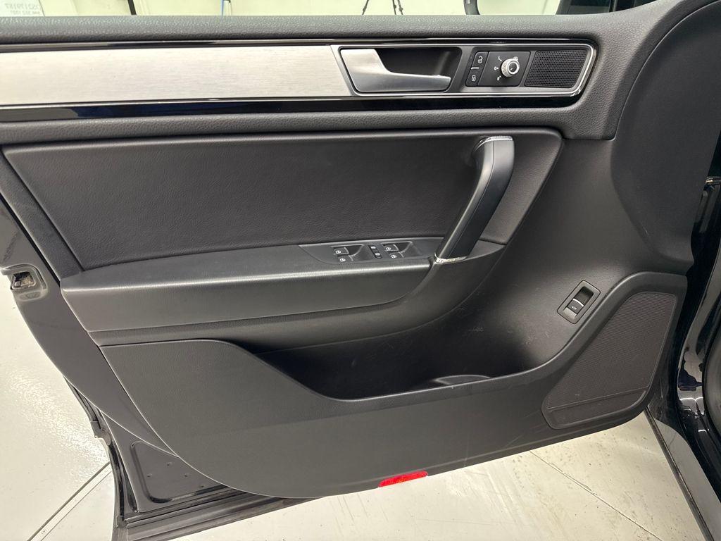 used 2017 Volkswagen Touareg car, priced at $17,785
