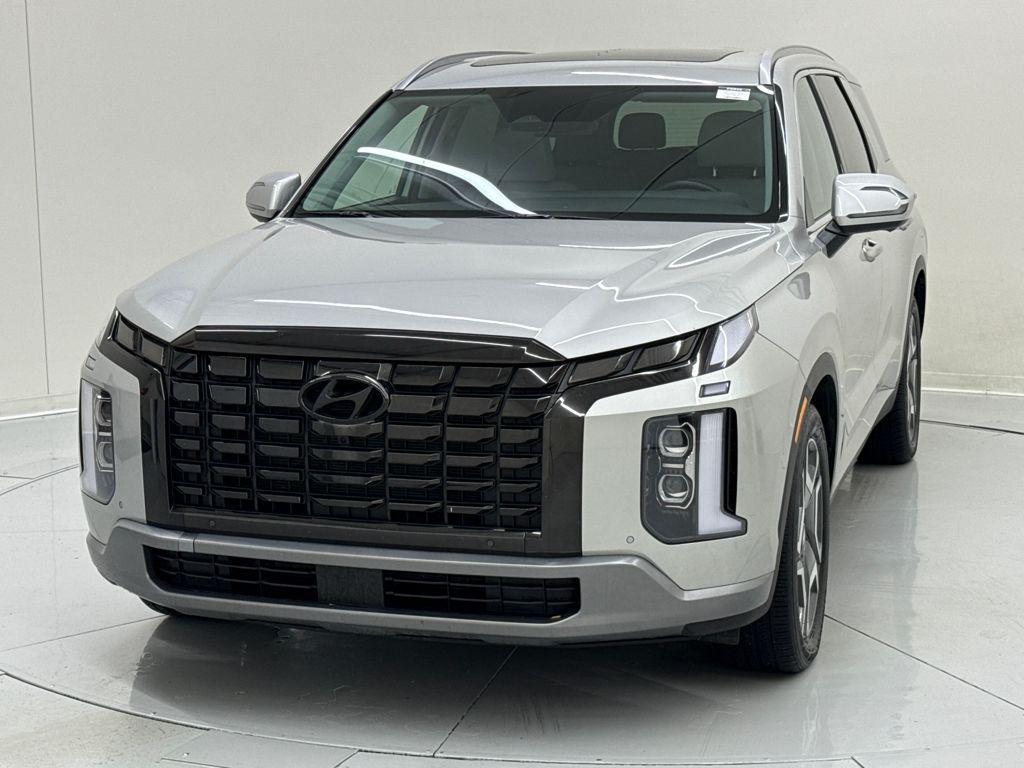 used 2024 Hyundai Palisade car, priced at $30,918