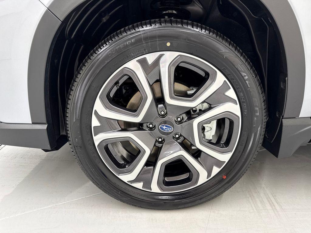 new 2025 Subaru Ascent car, priced at $53,609