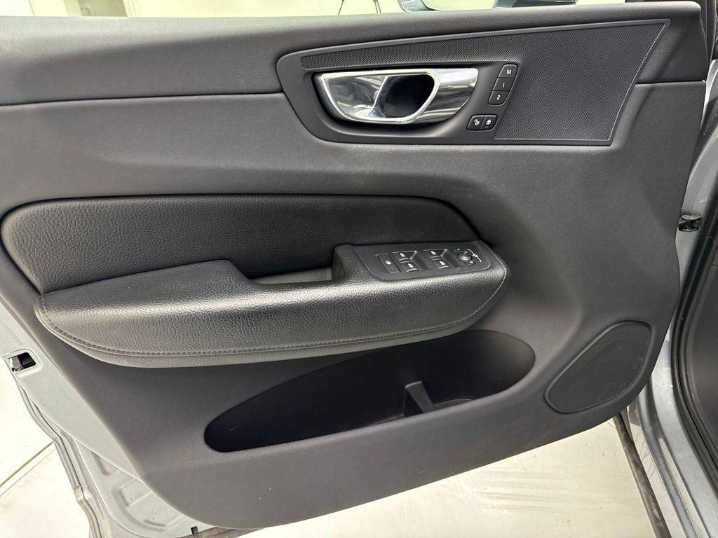 used 2018 Volvo XC60 car, priced at $14,967