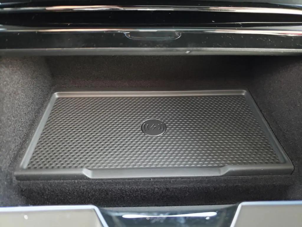 new 2026 Land Rover Range Rover Sport car, priced at $98,140