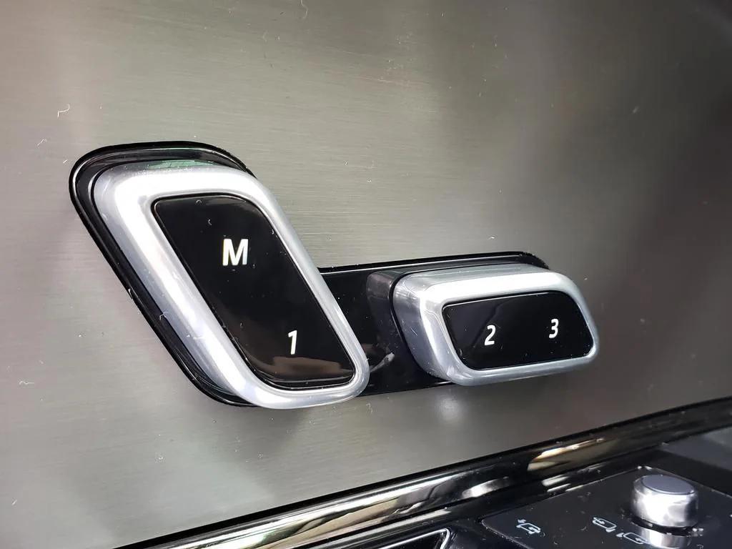 new 2026 Land Rover Range Rover Sport car, priced at $91,940