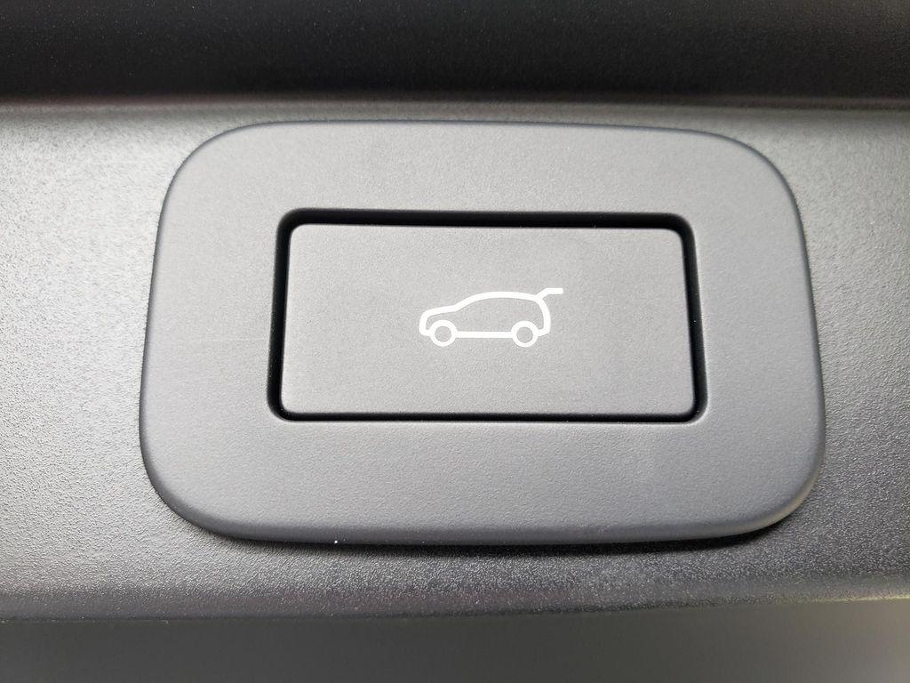 new 2026 Land Rover Range Rover car, priced at $146,308