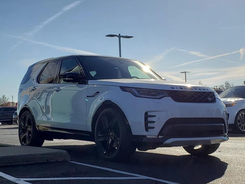 used 2025 Land Rover Discovery car, priced at $76,828