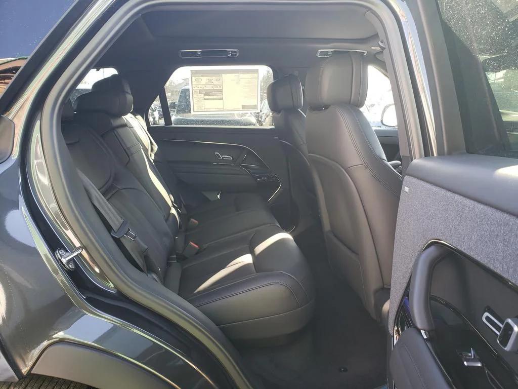 new 2026 Land Rover Range Rover Sport car, priced at $109,210