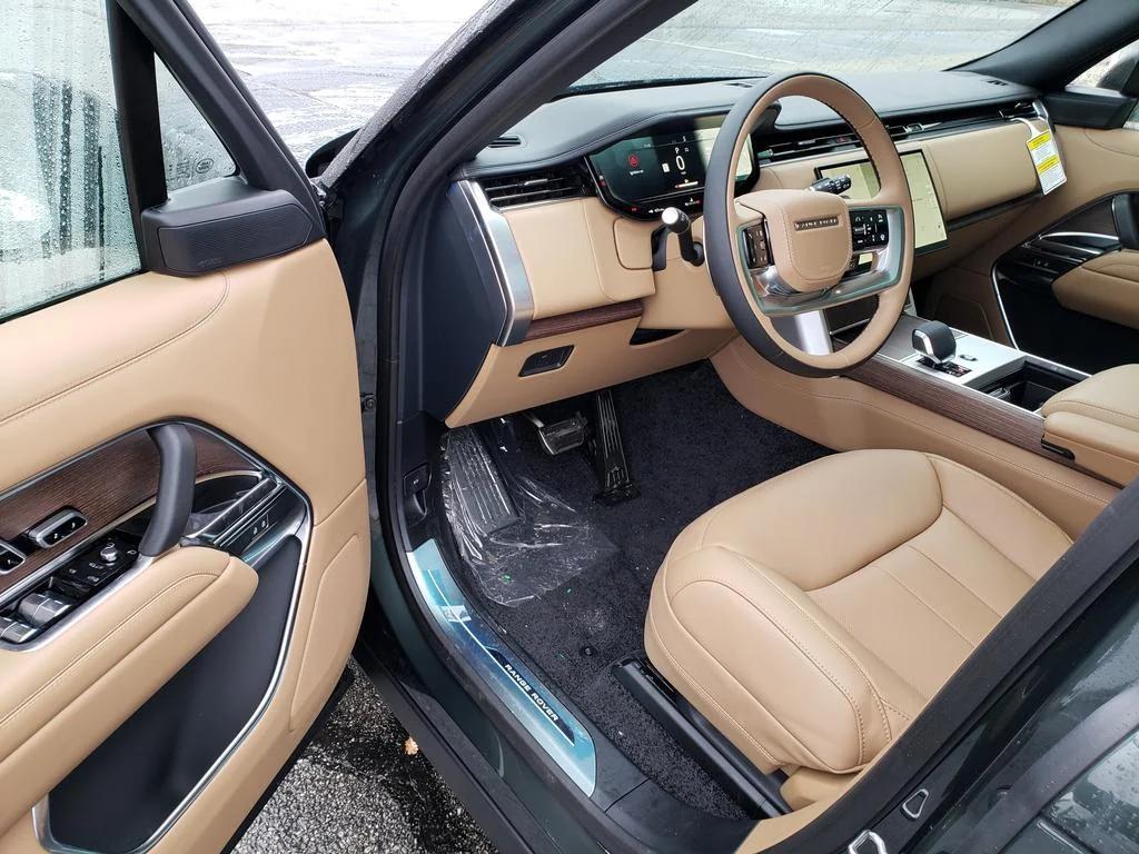 new 2025 Land Rover Range Rover car, priced at $121,635