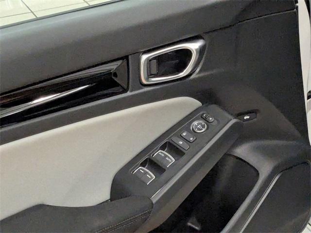 new 2026 Honda Civic Hybrid car, priced at $31,045