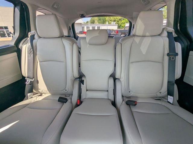 new 2026 Honda Odyssey car, priced at $45,250