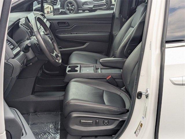 used 2025 Honda Odyssey car, priced at $39,329