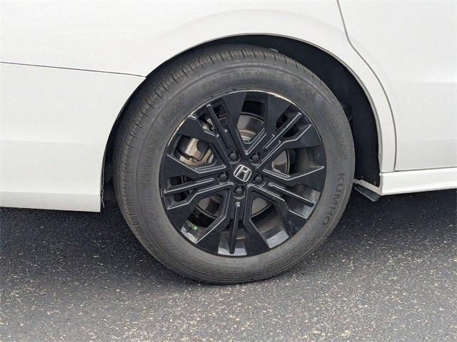 used 2025 Honda Odyssey car, priced at $39,329