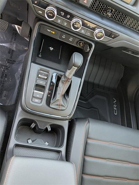 new 2026 Honda CR-V Hybrid car, priced at $41,675