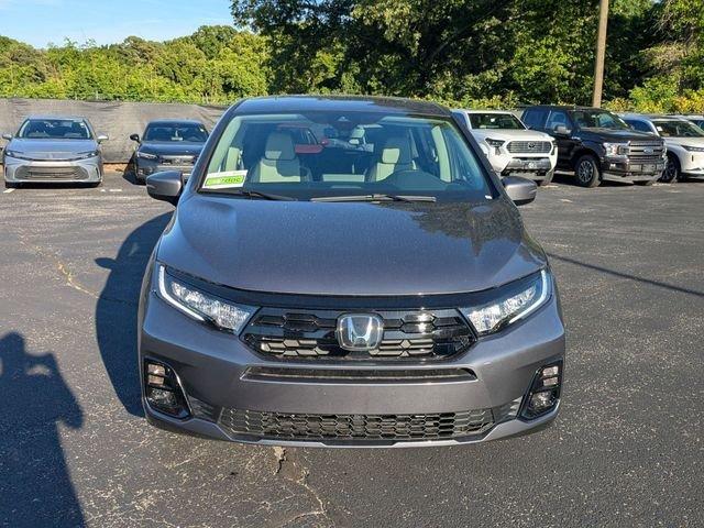 new 2026 Honda Odyssey car, priced at $53,190