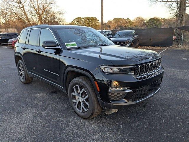used 2024 Jeep Grand Cherokee car, priced at $31,550