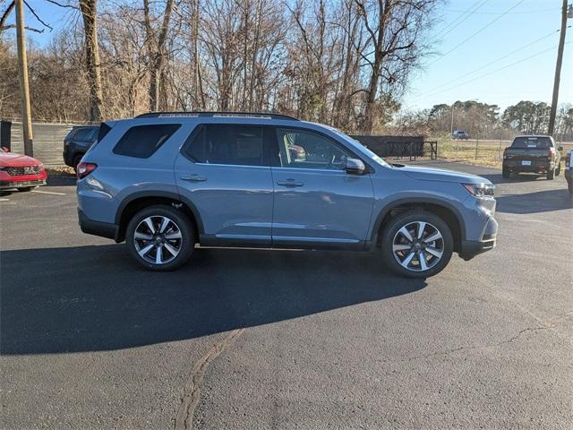 new 2025 Honda Pilot car, priced at $52,280