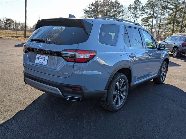 new 2025 Honda Pilot car, priced at $52,280
