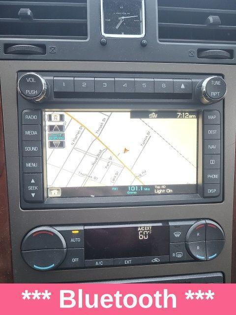 used 2013 Lincoln Navigator car, priced at $8,000