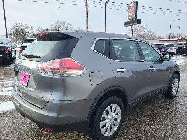 used 2015 Nissan Rogue car, priced at $9,521