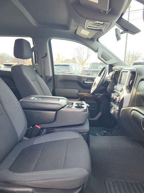 used 2022 GMC Sierra 1500 car, priced at $33,000