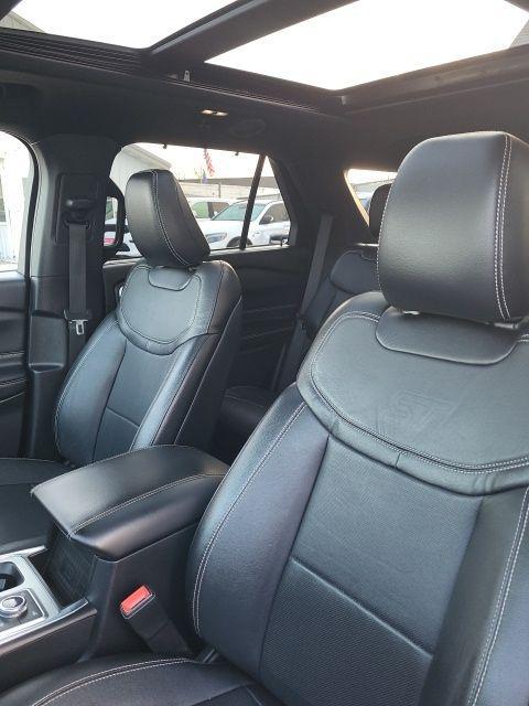 used 2020 Ford Explorer car, priced at $28,000