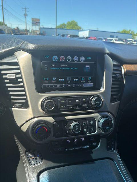 used 2018 GMC Yukon XL car, priced at $35,594