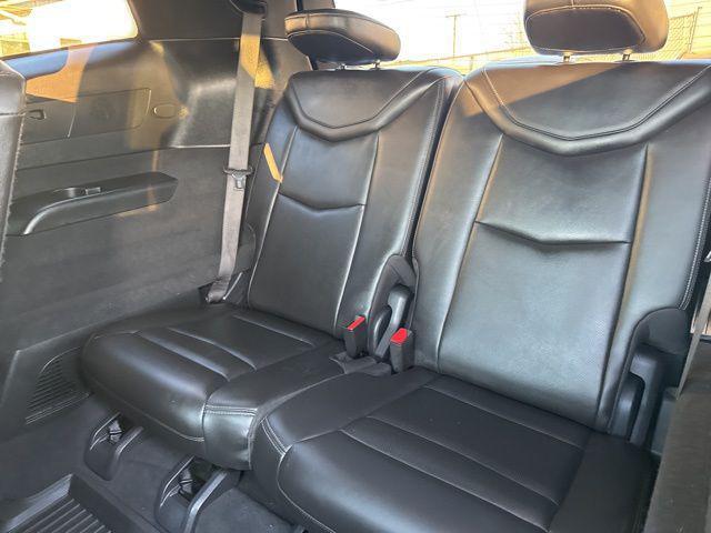 used 2022 Cadillac XT6 car, priced at $29,000