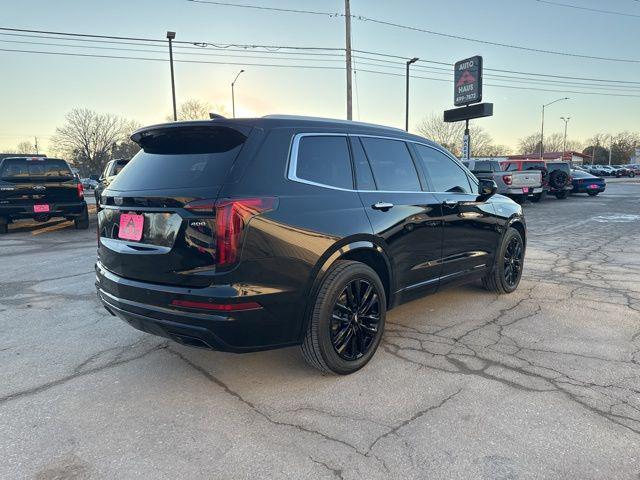 used 2022 Cadillac XT6 car, priced at $29,000