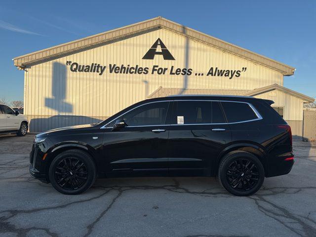used 2022 Cadillac XT6 car, priced at $29,000