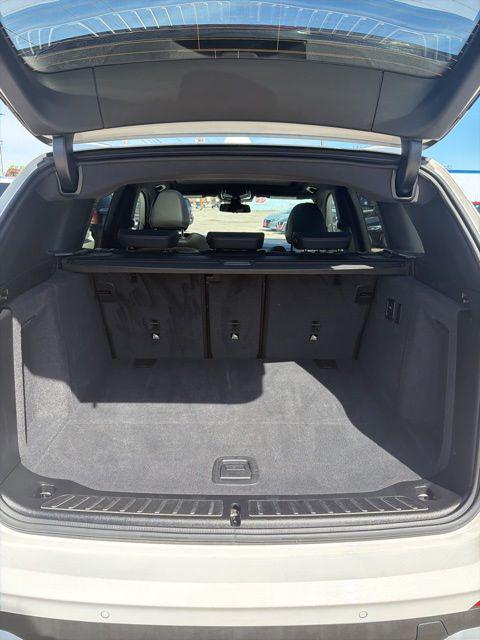used 2024 BMW X3 car, priced at $32,000