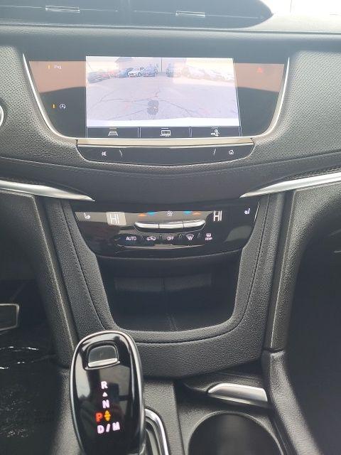 used 2022 Cadillac XT5 car, priced at $30,700