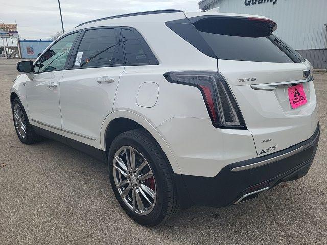 used 2022 Cadillac XT5 car, priced at $30,700