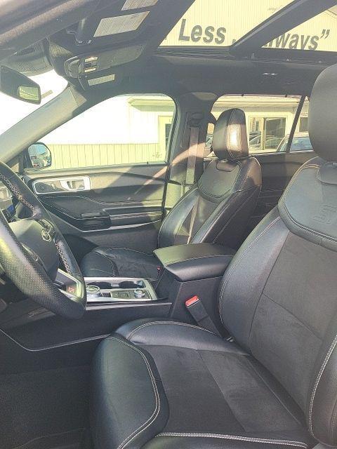 used 2022 Ford Explorer car, priced at $29,000