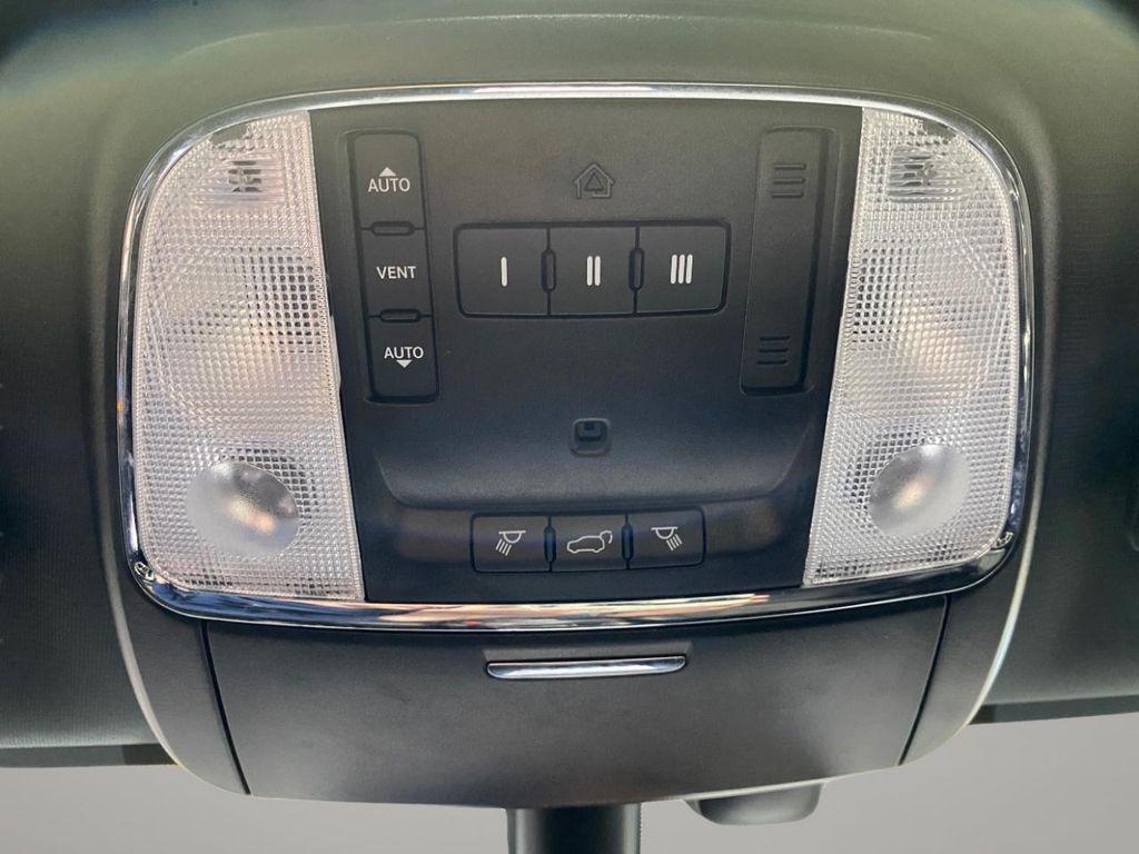 used 2020 Jeep Grand Cherokee car, priced at $15,995