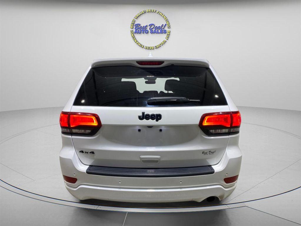 used 2020 Jeep Grand Cherokee car, priced at $15,995