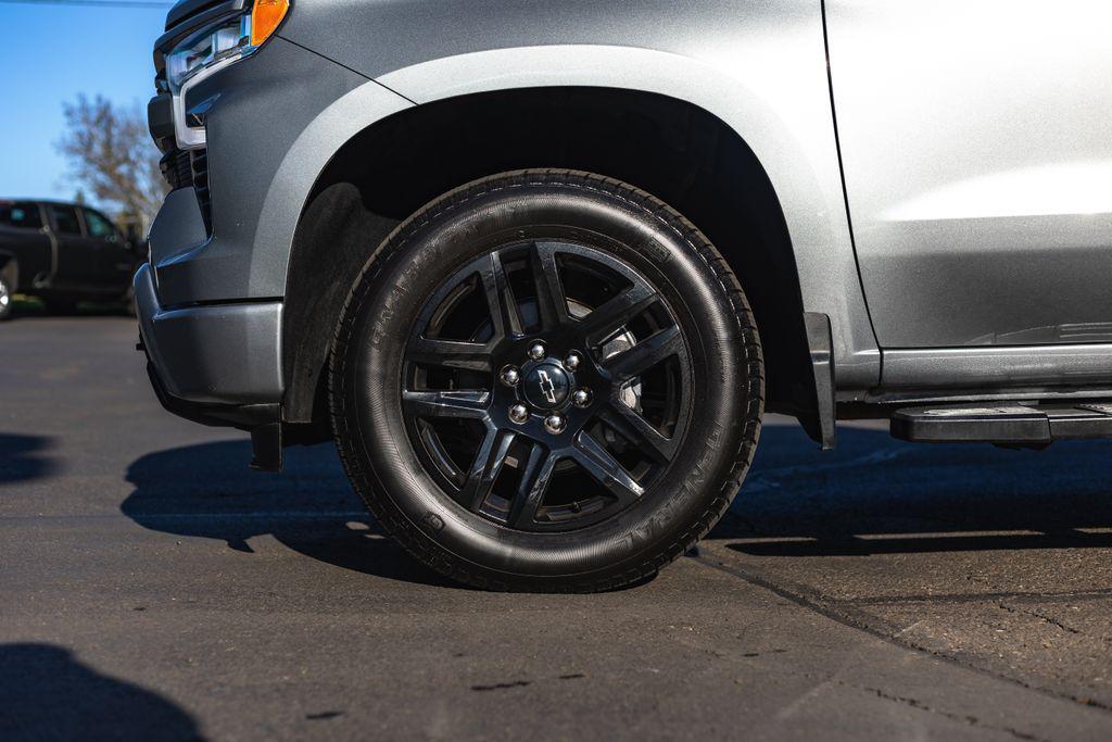 used 2023 Chevrolet Silverado 1500 car, priced at $42,990