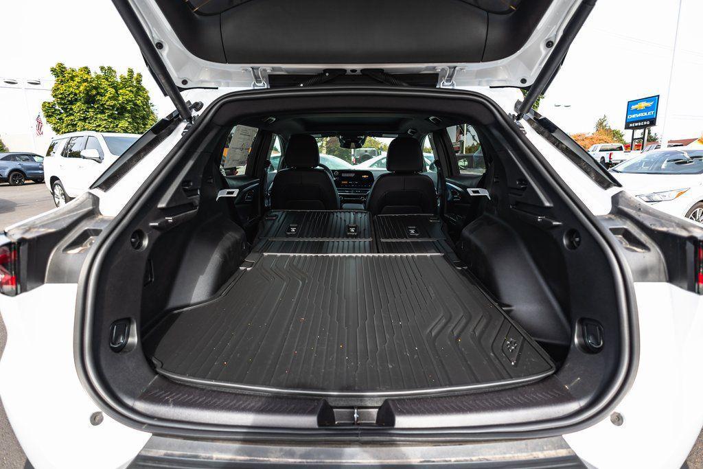 new 2026 Chevrolet Equinox EV car, priced at $46,777