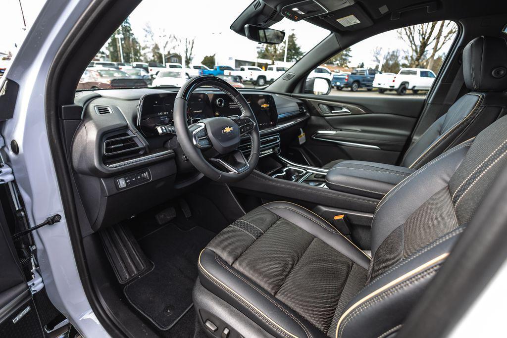 new 2026 Chevrolet Traverse car, priced at $62,750