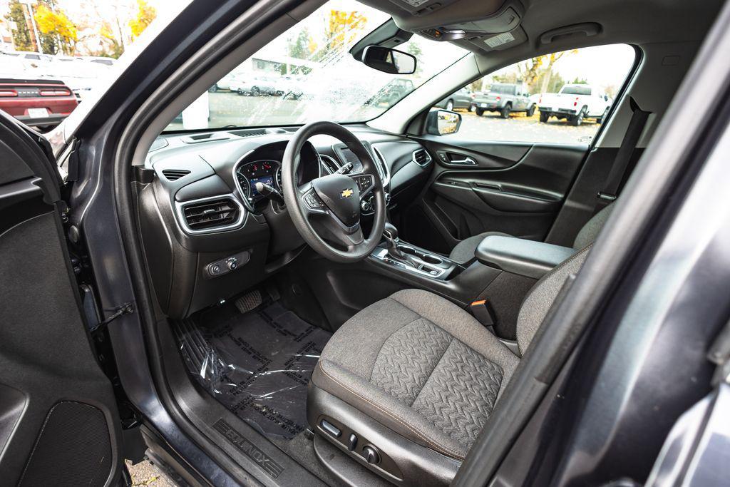 used 2022 Chevrolet Equinox car, priced at $16,887
